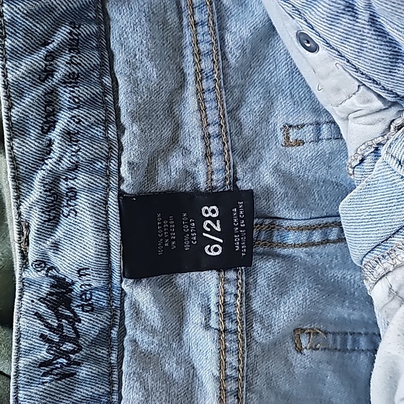 Mossimo denim high rise short short 6/28 - Picture 3 of 3